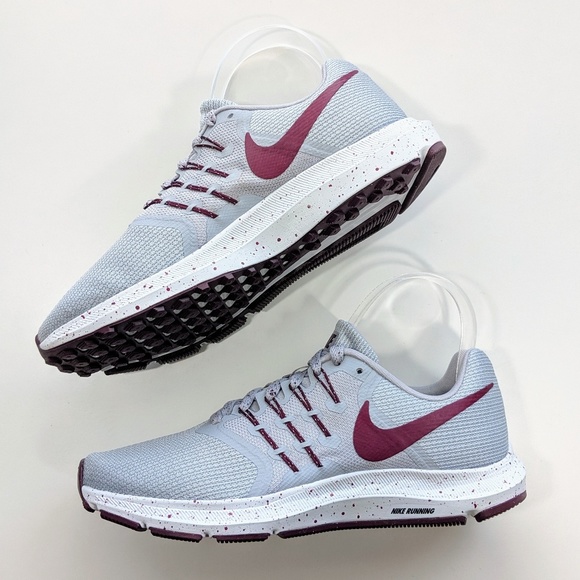 nike run swift se wolf grey